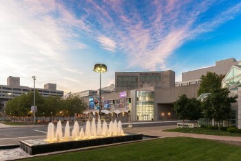 Crown Center Plaza Lg Crown Center Plaza Lg